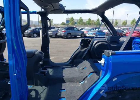 2021 Jeep Wrangler Unlimited Rubicon 4X4 from USA, damaged, VIN 1C4JJXFM0MW779522